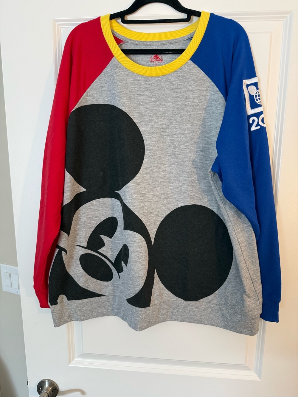 Unisex Disney Mickey Mouse Colorblock Crewneck T-shirt XXL